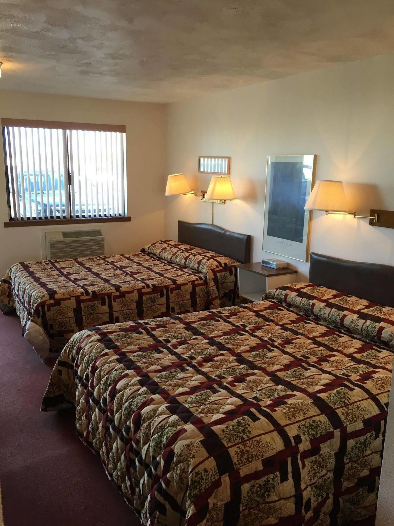 The Davenport Motel Экстерьер фото